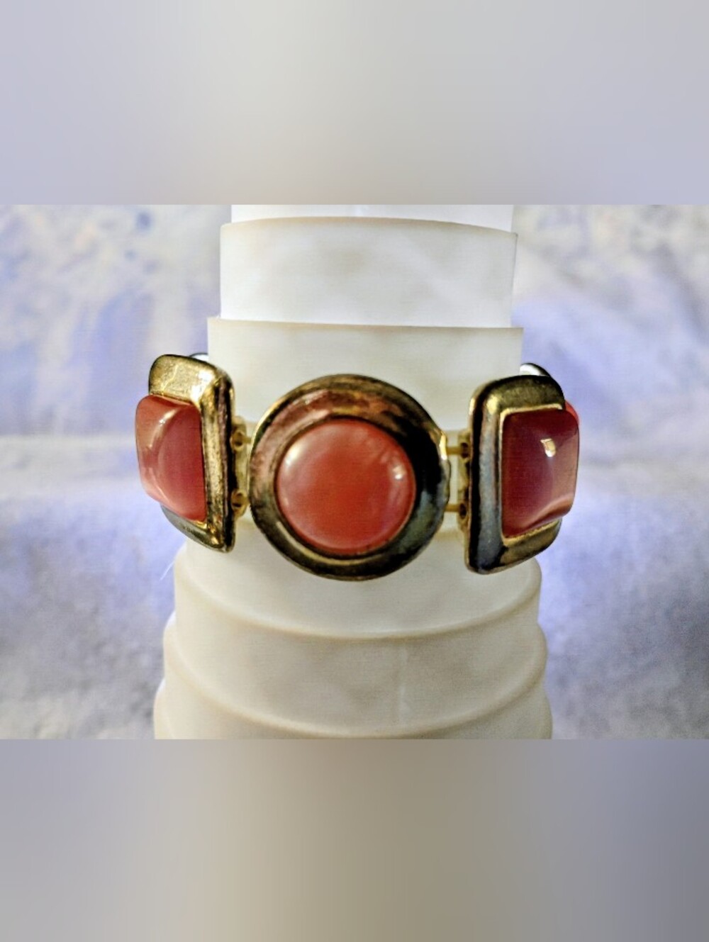 Vintage pink glass and metal bracelet - Picture 2 of 4
